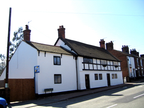 125-127, Main Street, Halton