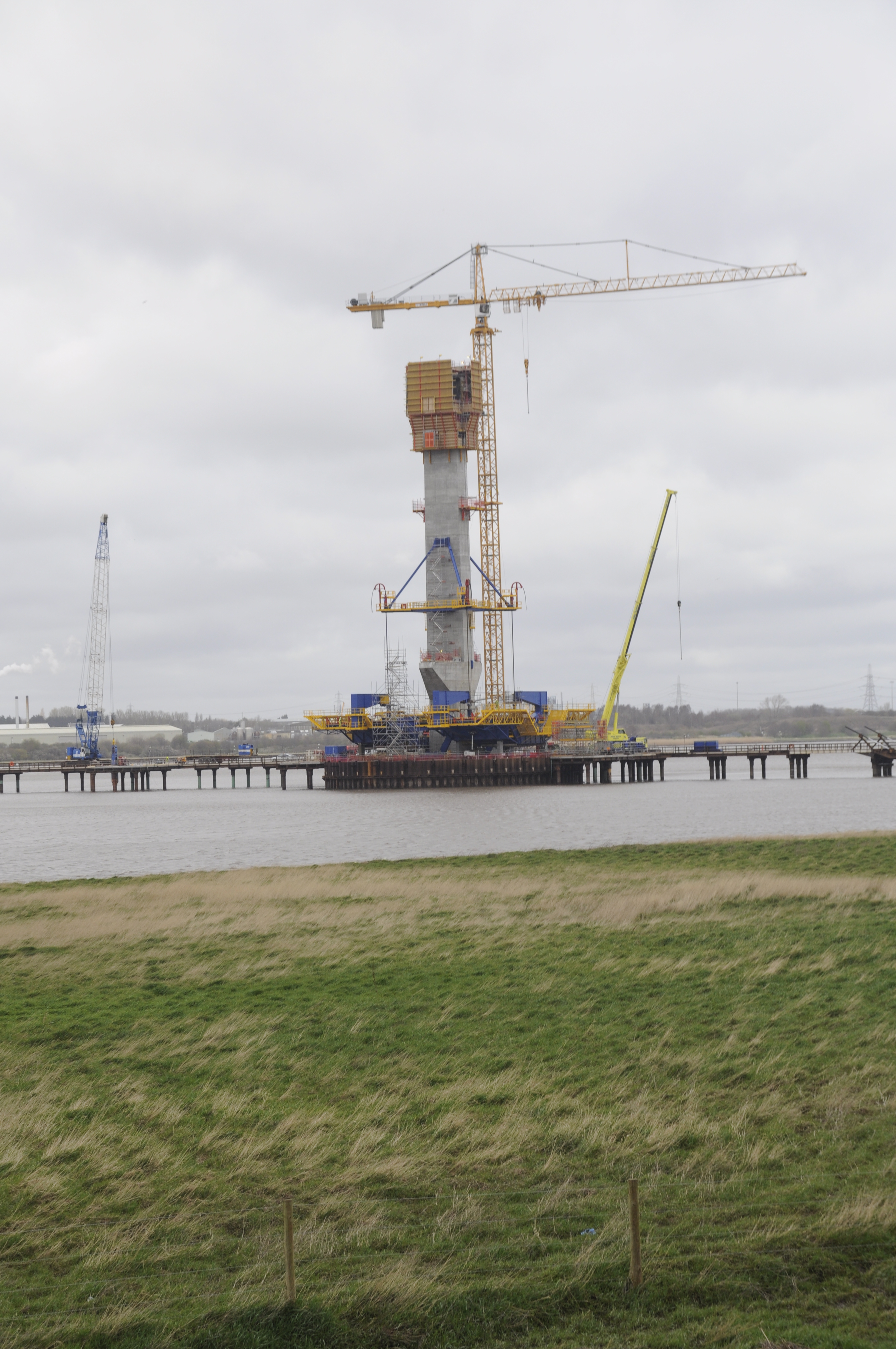 Form traveller Runcorn